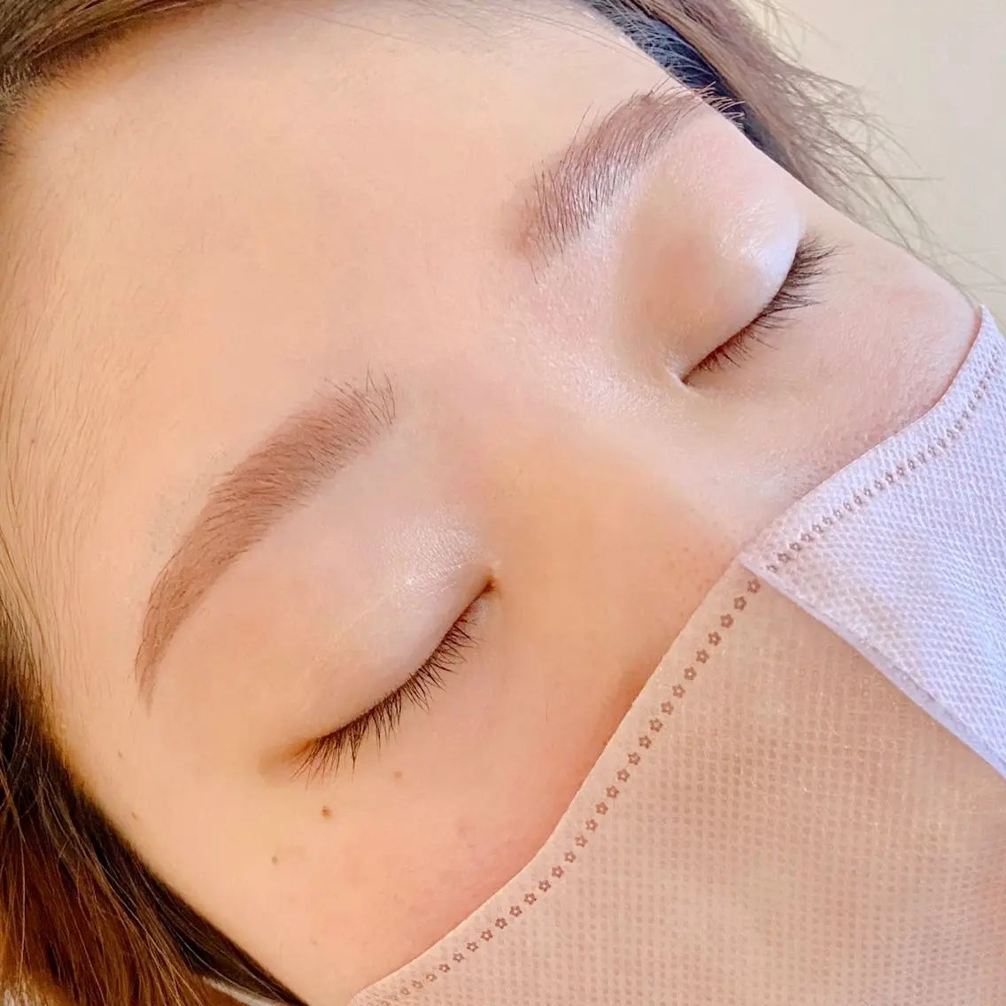 《ご新規様限定クーポン》骨格ご要望に添いながらWAXと毛量調整で女性らしいやわらかふんわり美眉の写真
