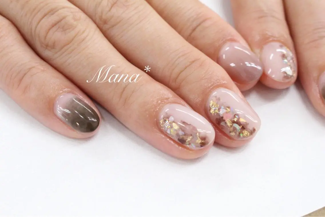 ネイル ニュアンスネイル 塚田 由香里のネイルデザイン