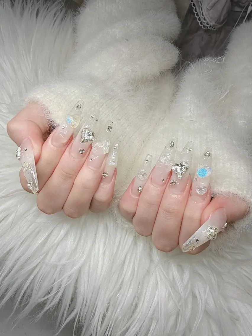 ネイル Lee Nailsのネイルデザイン