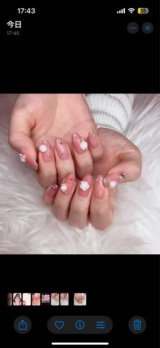 ネイル アートネイル HENECY🍓 momokaのネイルデザイン