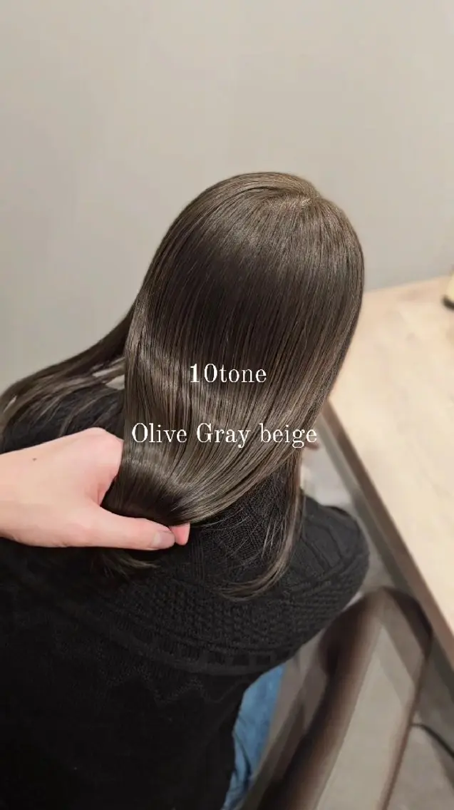ミディアム カラー グレージュ オリーブグレージュ オリーブグレー カット ヘアカラー トリートメント 【垢抜けカラー/ 縮毛矯正】Taikiのヘアスタイル