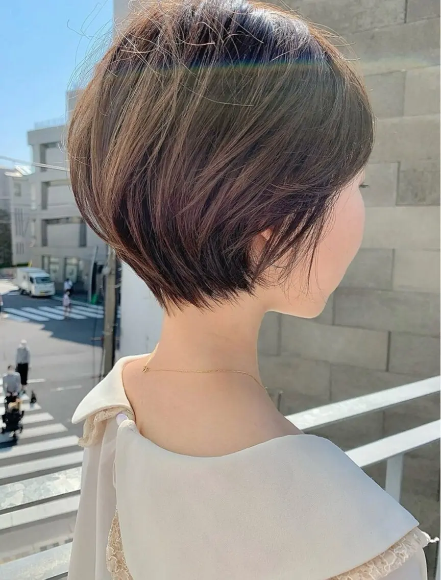 ショート ショートボブ ボブ かきあげバング 髪質改善 オン眉 VIEW EHIME 齋藤  あつきのヘアスタイル