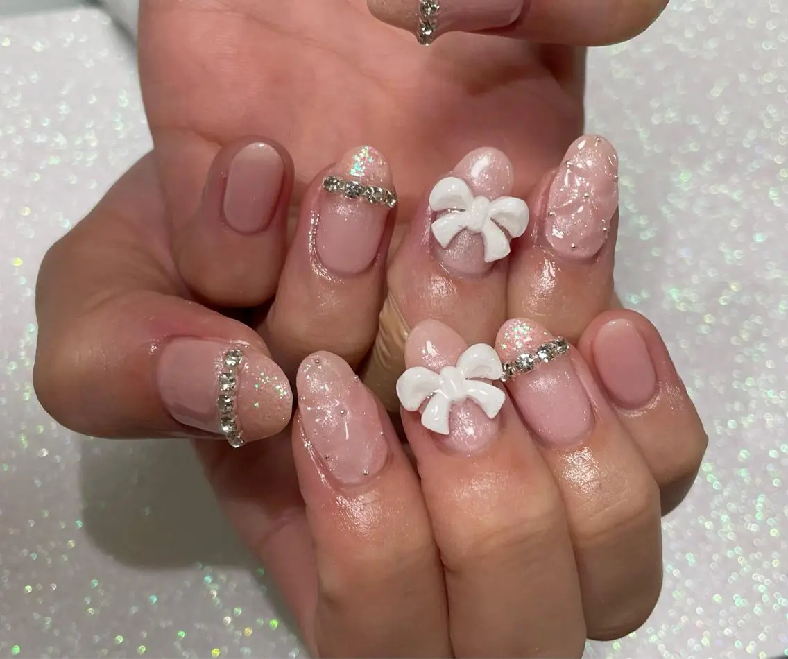 ネイル ハンドネイル VIERU 🌈🎀💖のネイルデザイン