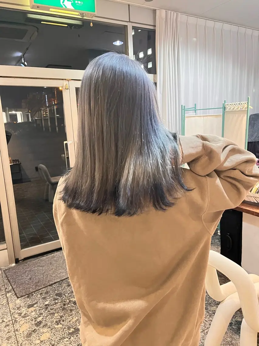 ミディアム カラー カット ヘアカラー トリートメント flocci🌙 フロクシのヘアスタイル