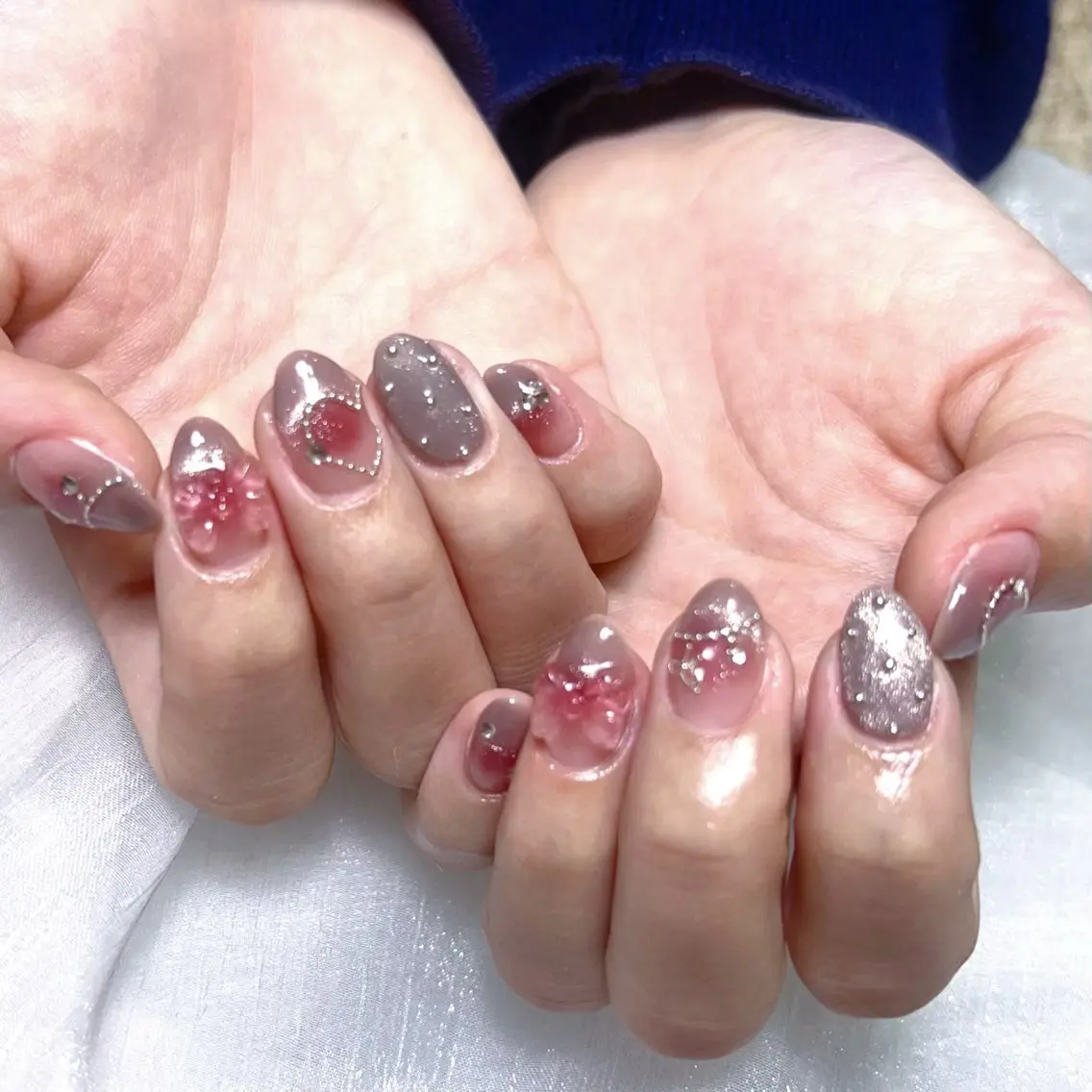 メンズ ネイル メンズ韓国風 アートネイル オーロラネイル ガーリー キラキラネイル ハンドネイル Nail salon 木にいるのネイルデザイン