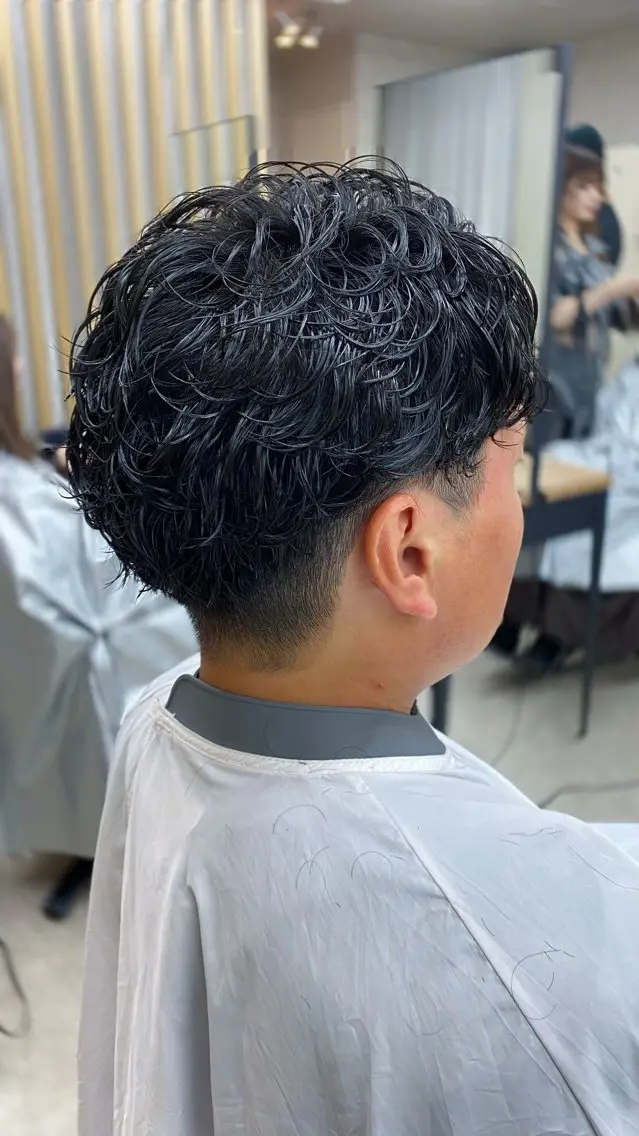 パーマ メンズ メンズパーマ カット パーマ トリートメント 安藤幹人 メンズパーマのヘアスタイル