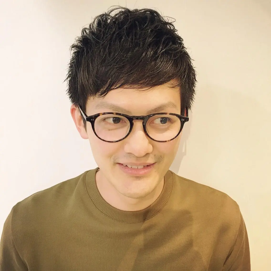 ショート カラー パーマ メンズ Lolonois池田 代表 鍜治本颯太のヘアスタイル