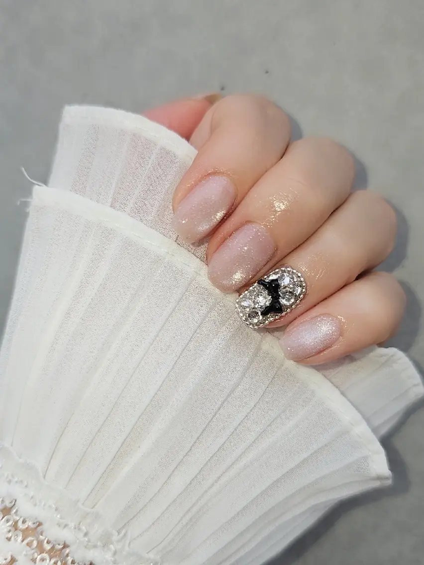 ネイル 韓国ネイル マグネットネイル ワンホンネイル Ra: Nail   라: 네일のネイルデザイン