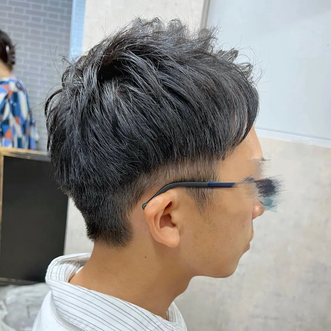 メンズ アップバング ビジネス マッシュ 刈り上げ カット 高島 梨瑚のヘアスタイル