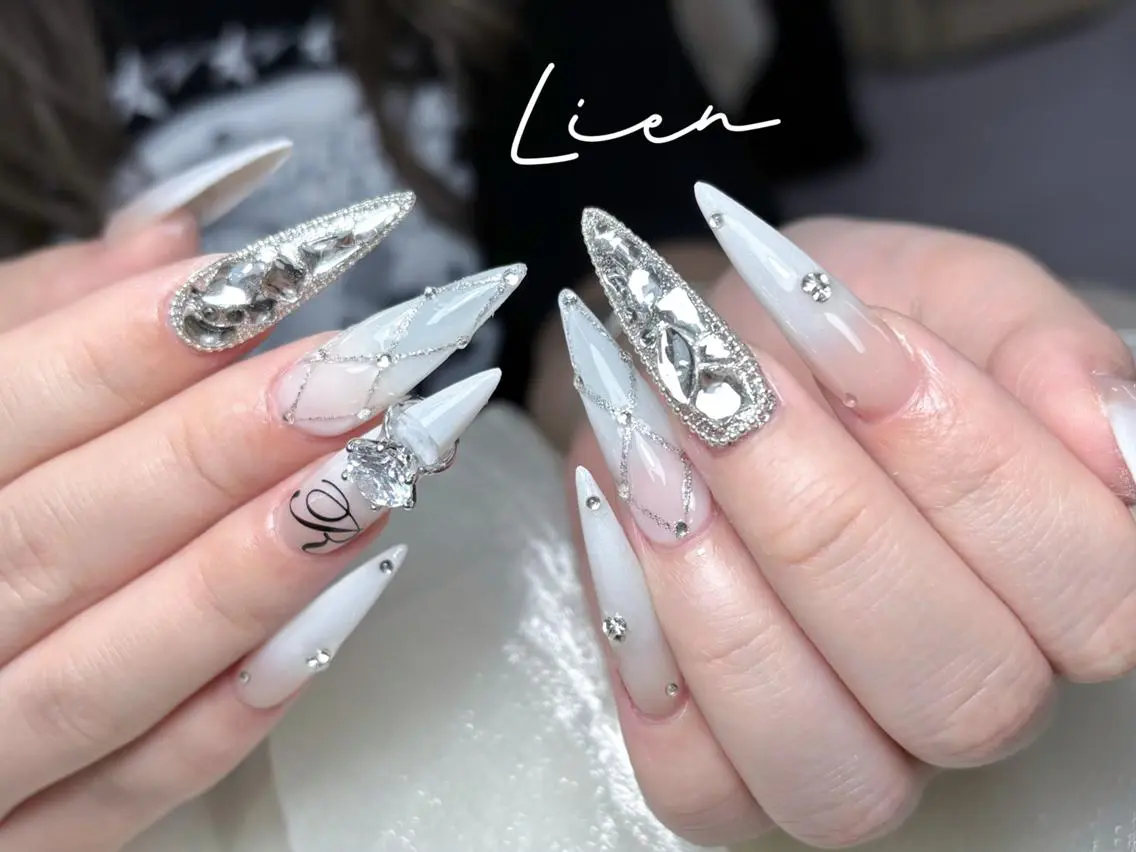 ネイル 👛Lien nails🎀のネイルデザイン