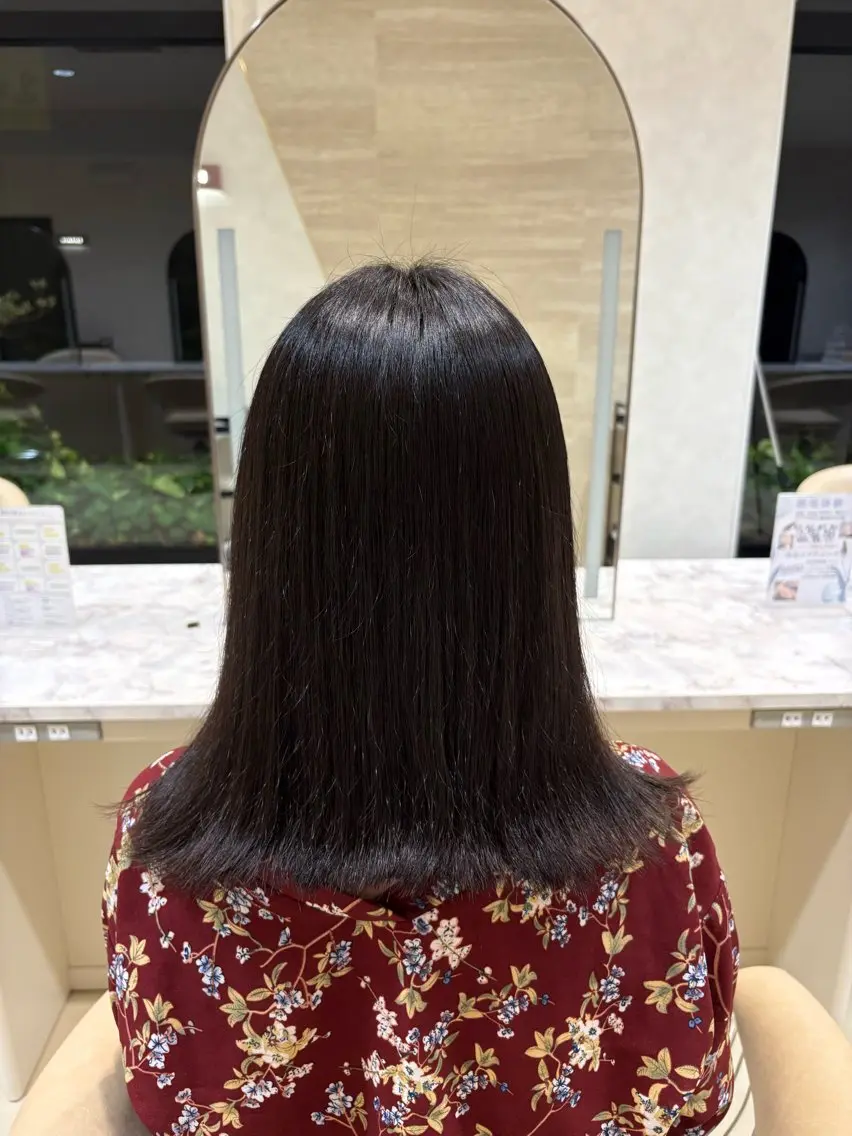 ミディアム 縮毛矯正 笹川 聖奈のヘアスタイル