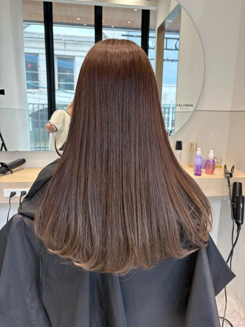セミロング カット ヘアカラー トリートメント 吉武 茂暉のヘアスタイル