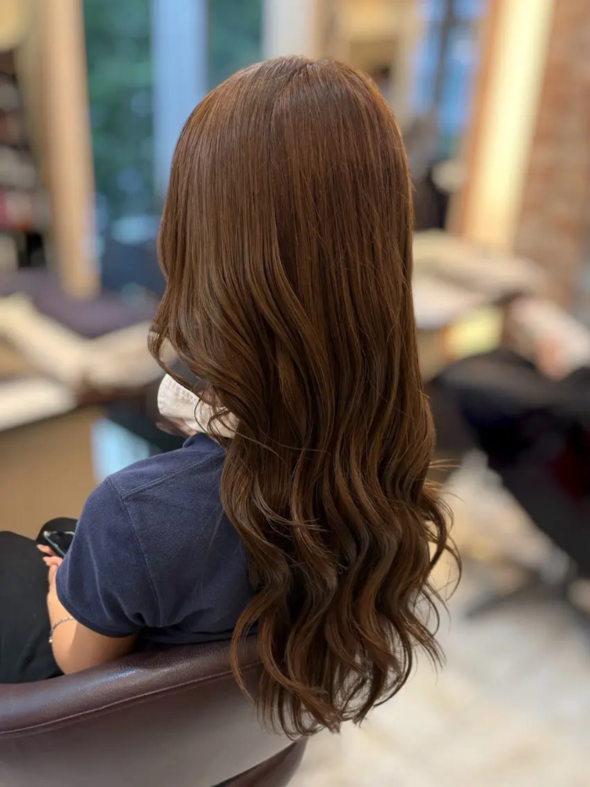 ロング ヘアカラー トリートメント 🧸HARUNA 艶髪✨透明感🫧のヘアスタイル