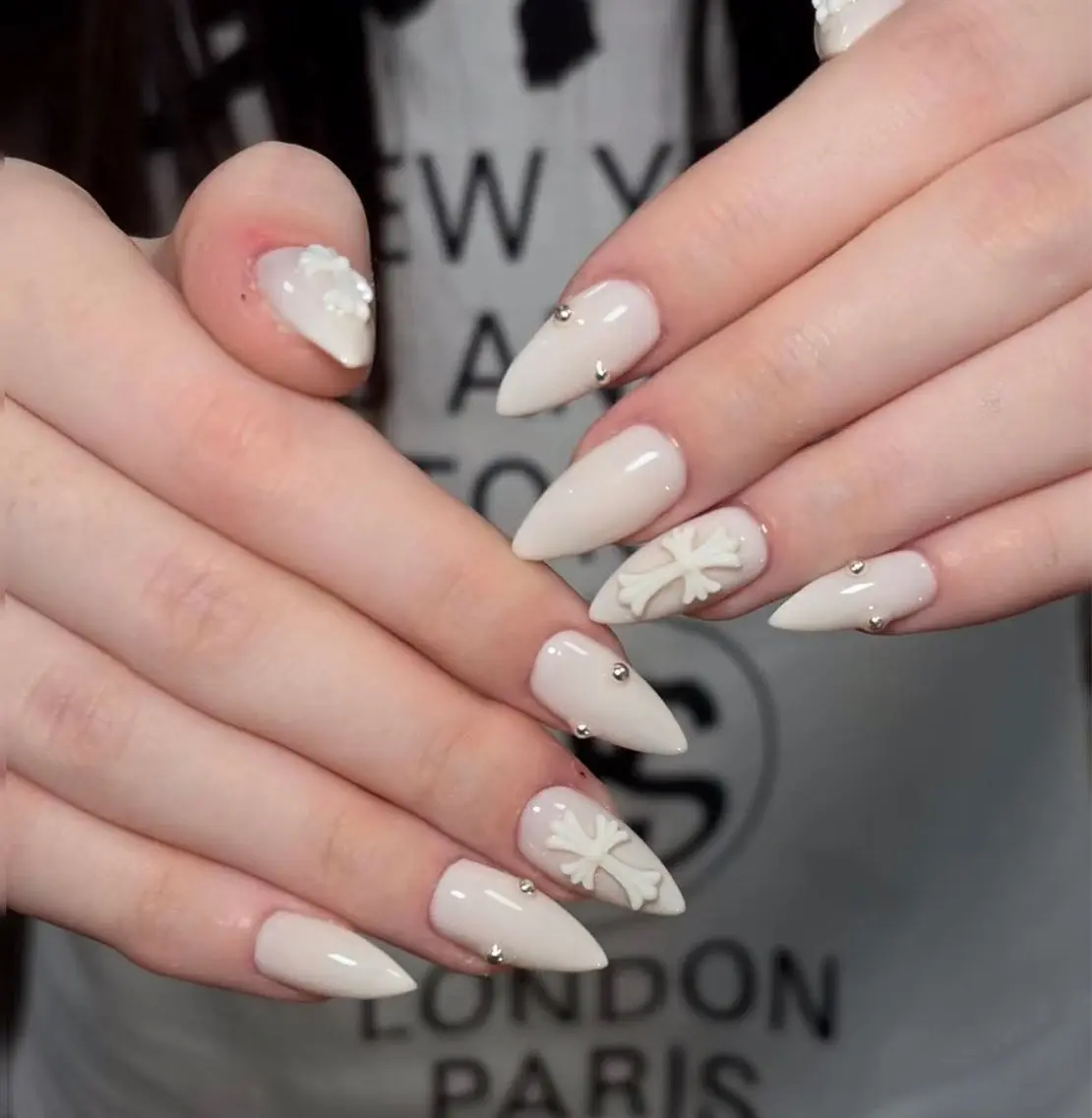 ネイル ハンドネイル Rina Mika Nailsのネイルデザイン