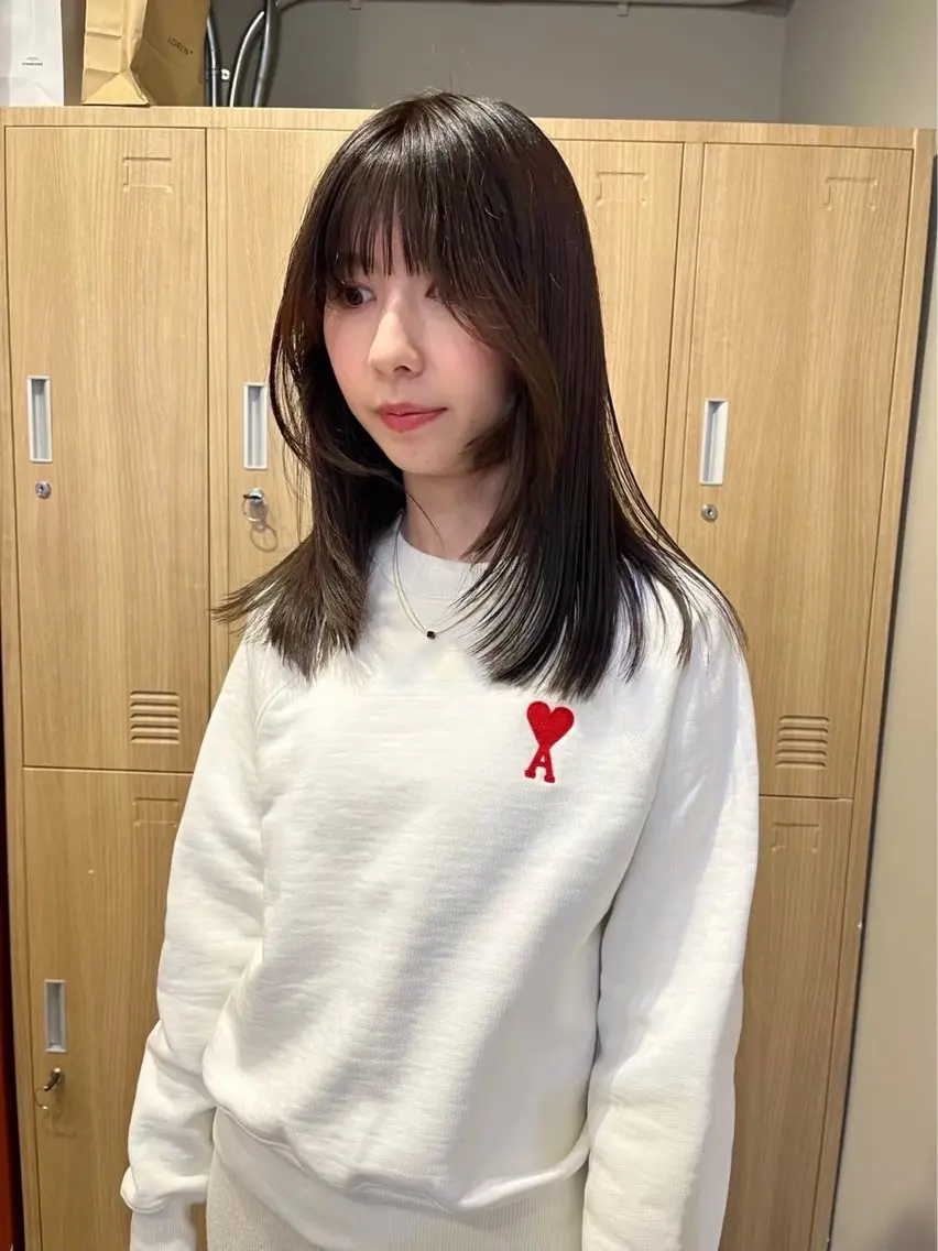 ロング 顔まわりレイヤー 顔周りカット レイヤーカット 縮毛矯正/レイヤー /kirara🌼のヘアスタイル