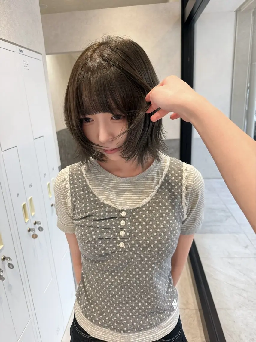 ショート ヘアカラー ai｜まろみカラー ×似合わせhairのヘアスタイル