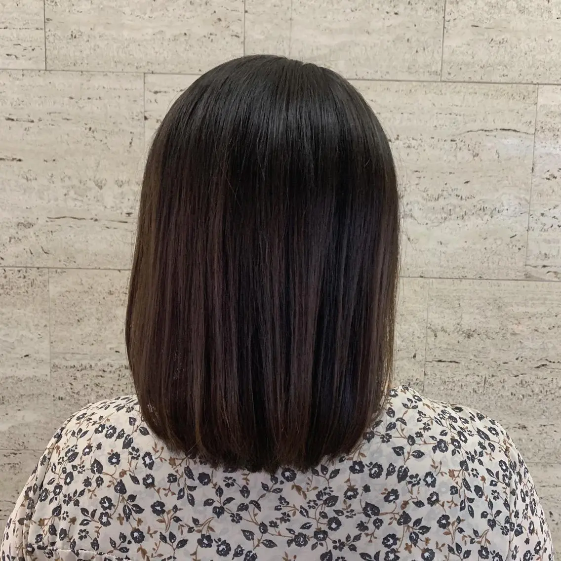 ミディアム カット 縮毛矯正 トリートメント ALLEN hair /まなのヘアスタイル