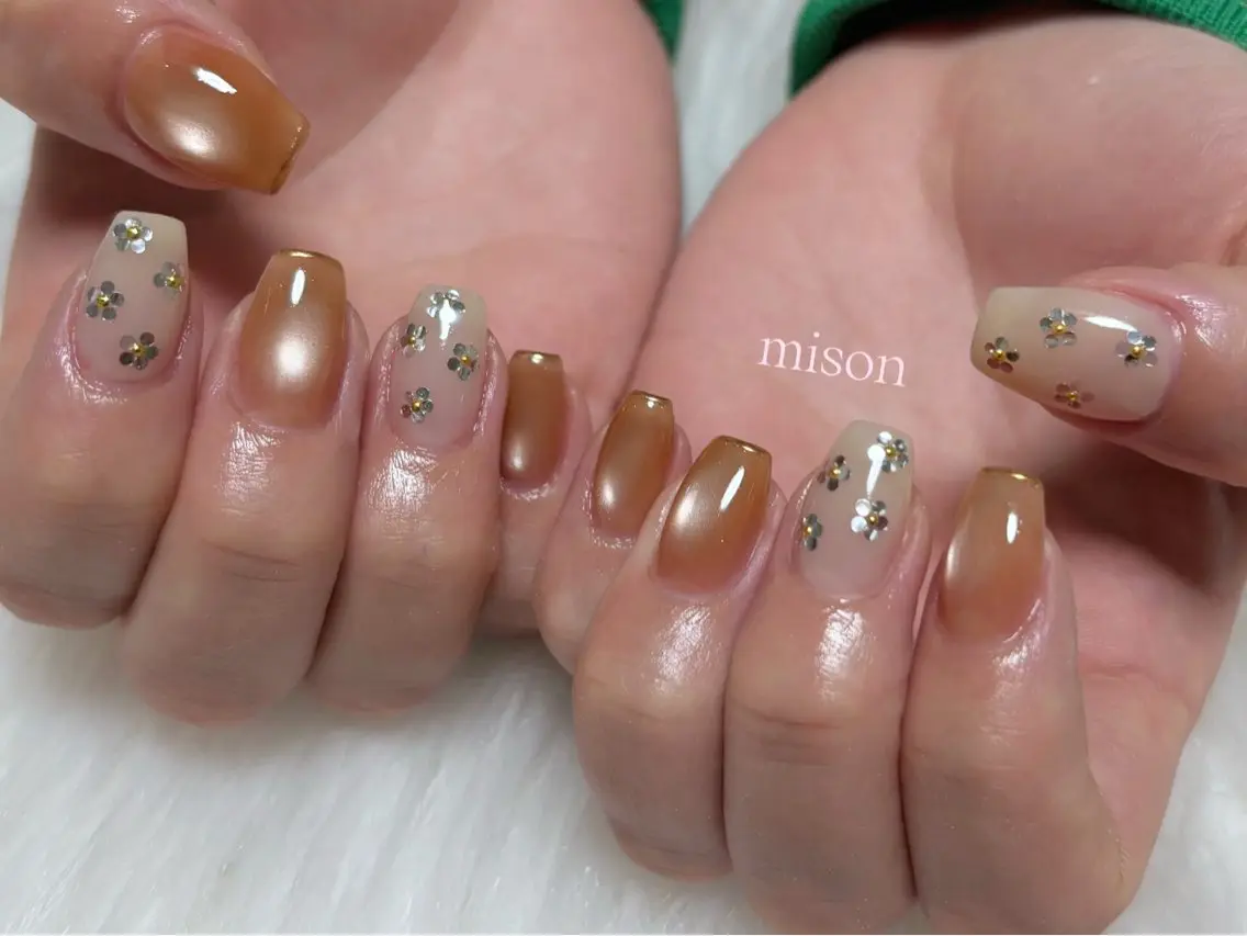 ネイル mison 安形友花のネイルデザイン