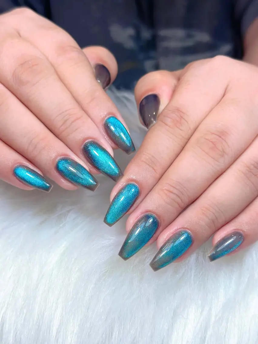 ネイル チークネイル ドット フレンチネイル グラデーション 韓国ネイル ハンドネイル Lisa Nail Salonのネイルデザイン