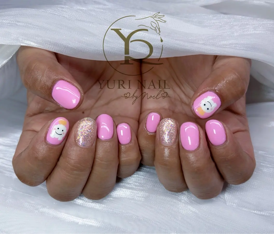 ネイル ハンドネイル フットネイル ハンドケア YURI Nail NARITAのネイルデザイン