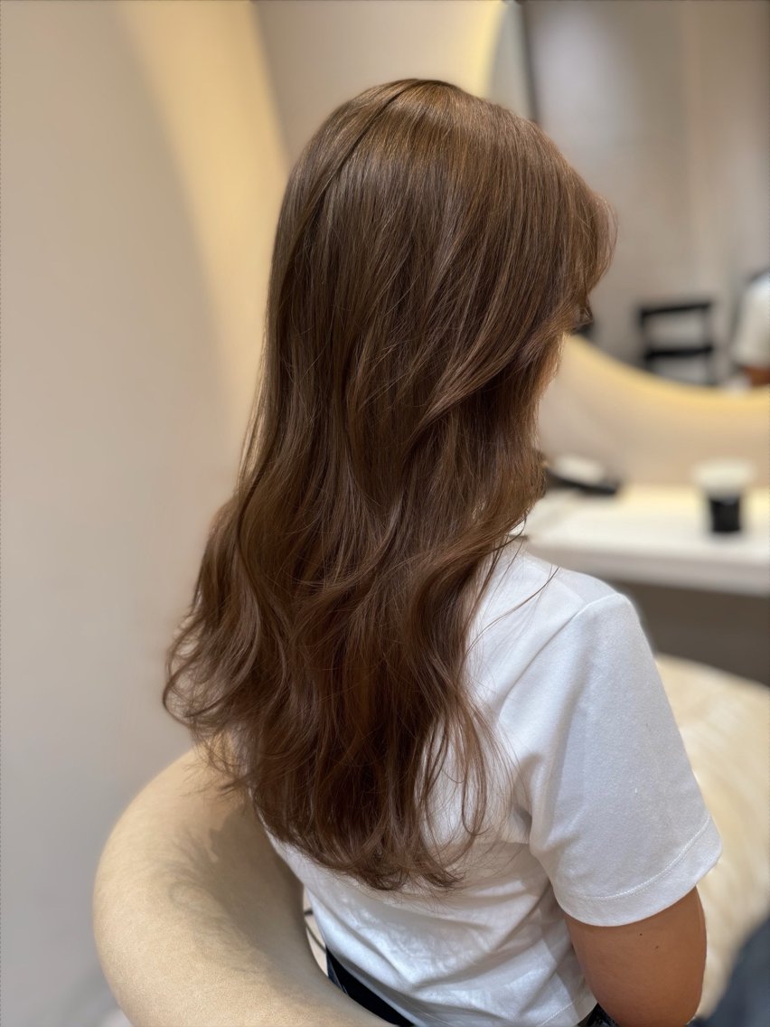 ロング カラー 透明感カラー🤎 中川智帆のヘアスタイル