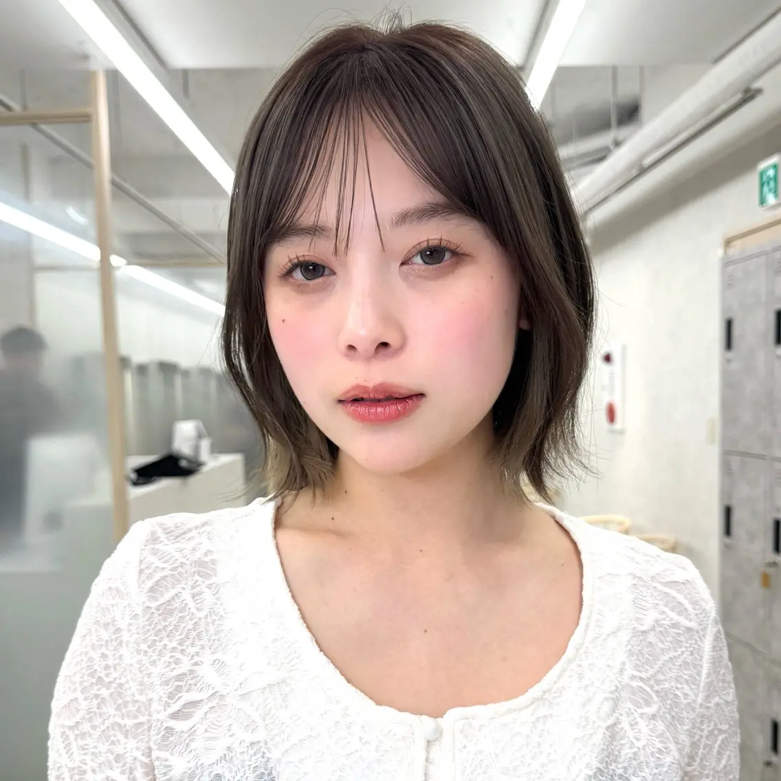 ミディアム カット ヘアカラー トリートメント 似合わせカット/ レイヤーカット/新谷のヘアスタイル