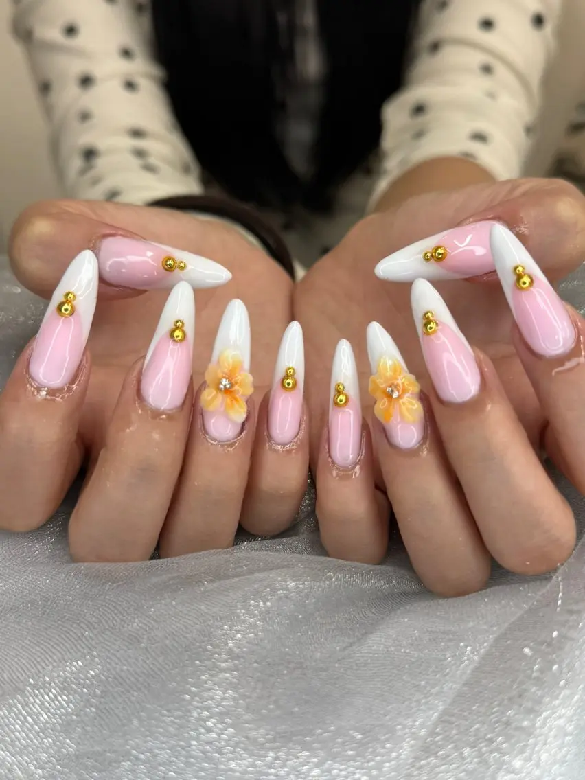 ネイル フットネイル 氷ネイル・うるうるネイル マットネイル ニュアンスネイル リボン ハンドネイル Akina Nailのネイルデザイン