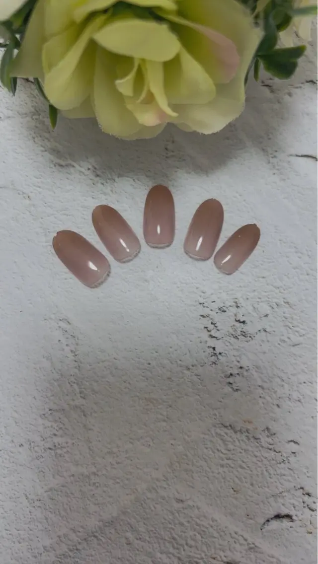 ミニモ限定価格‼️カラーグラデーションネイル(ベースカラーあり)パラジェル使用💅の写真