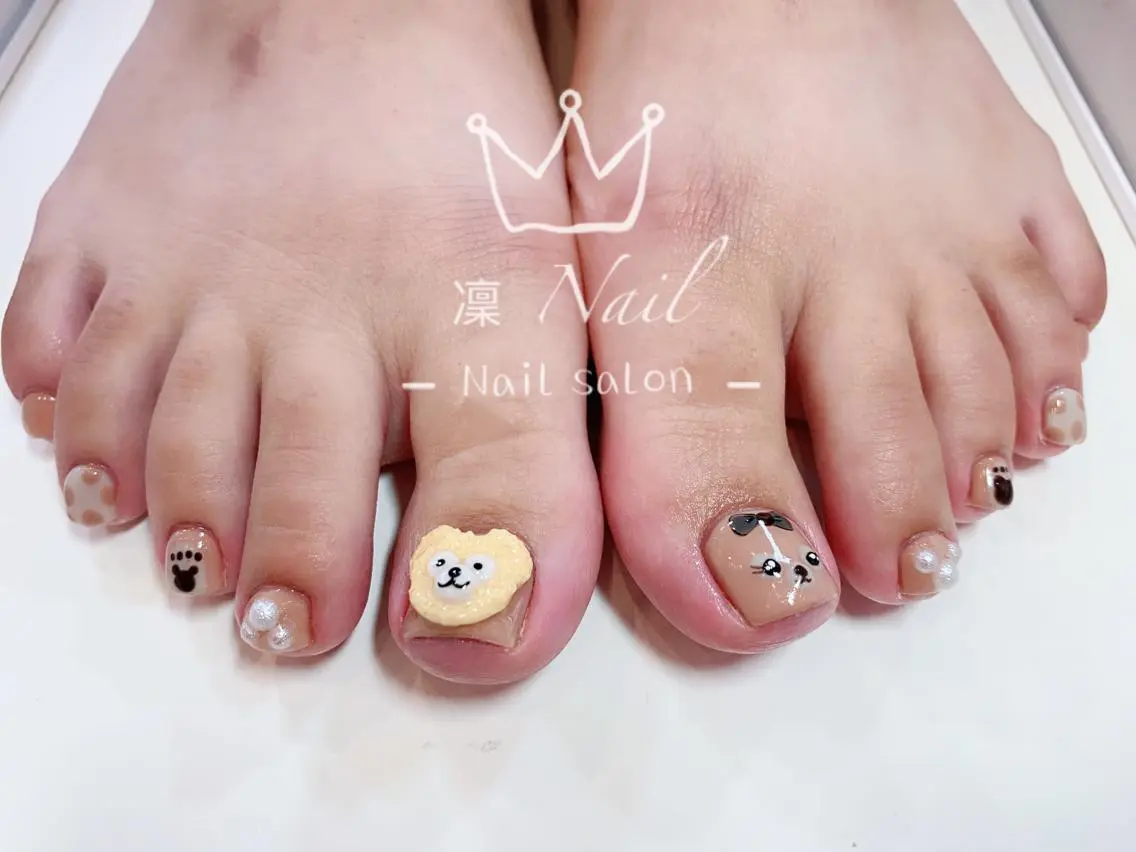 ショート カラー ネイル Le’a NailSalonのネイルデザイン