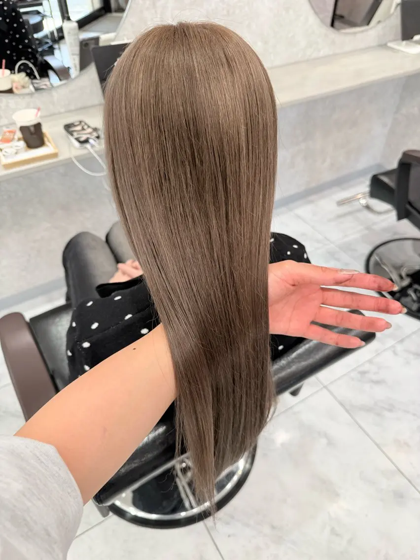 ロング カラー 🌺ハイトーン🌺 矢葺 なぎさ🌺🌺のヘアスタイル