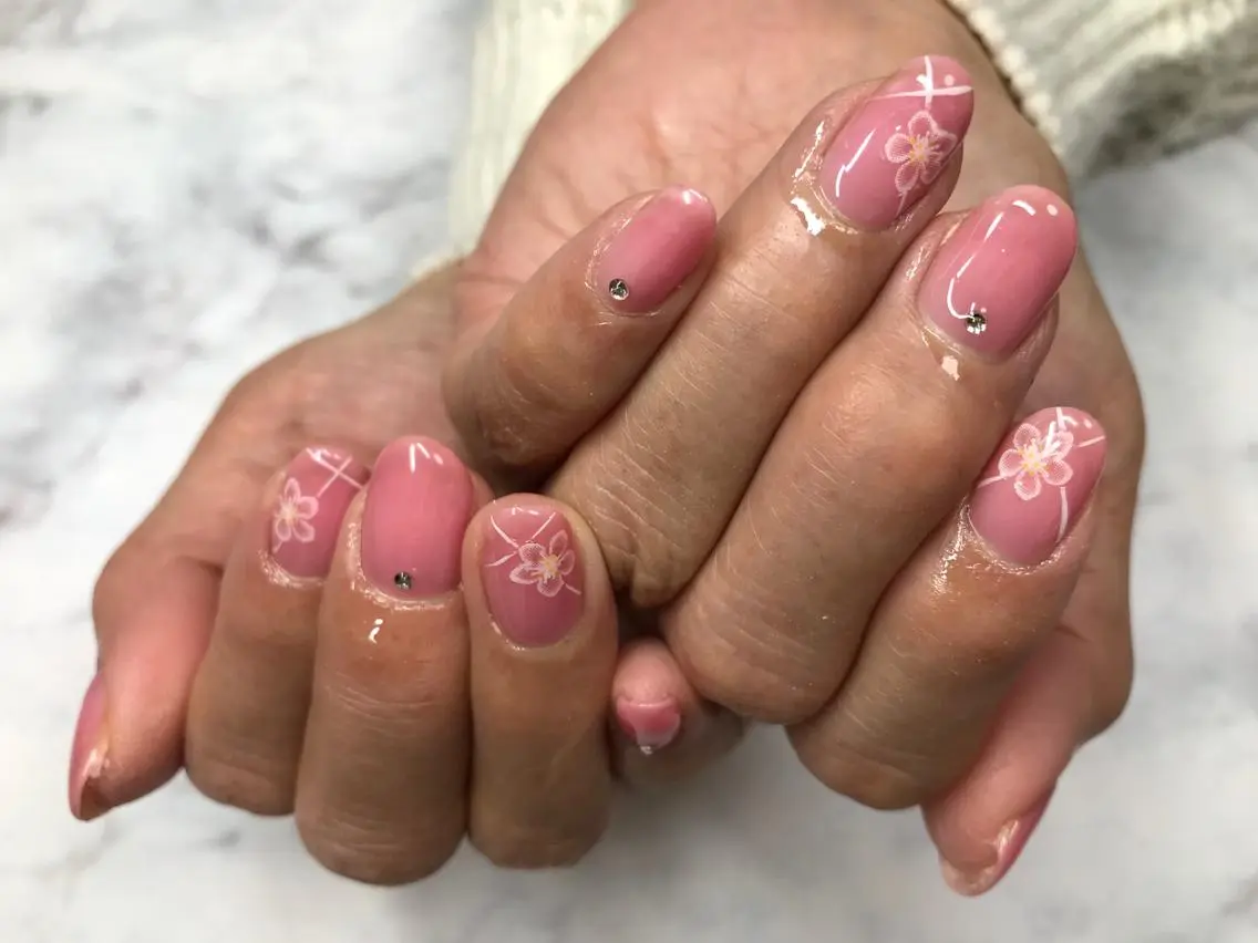 ネイル ハンドネイル Mana‪ ‪·͜· ❤︎‬のネイルデザイン