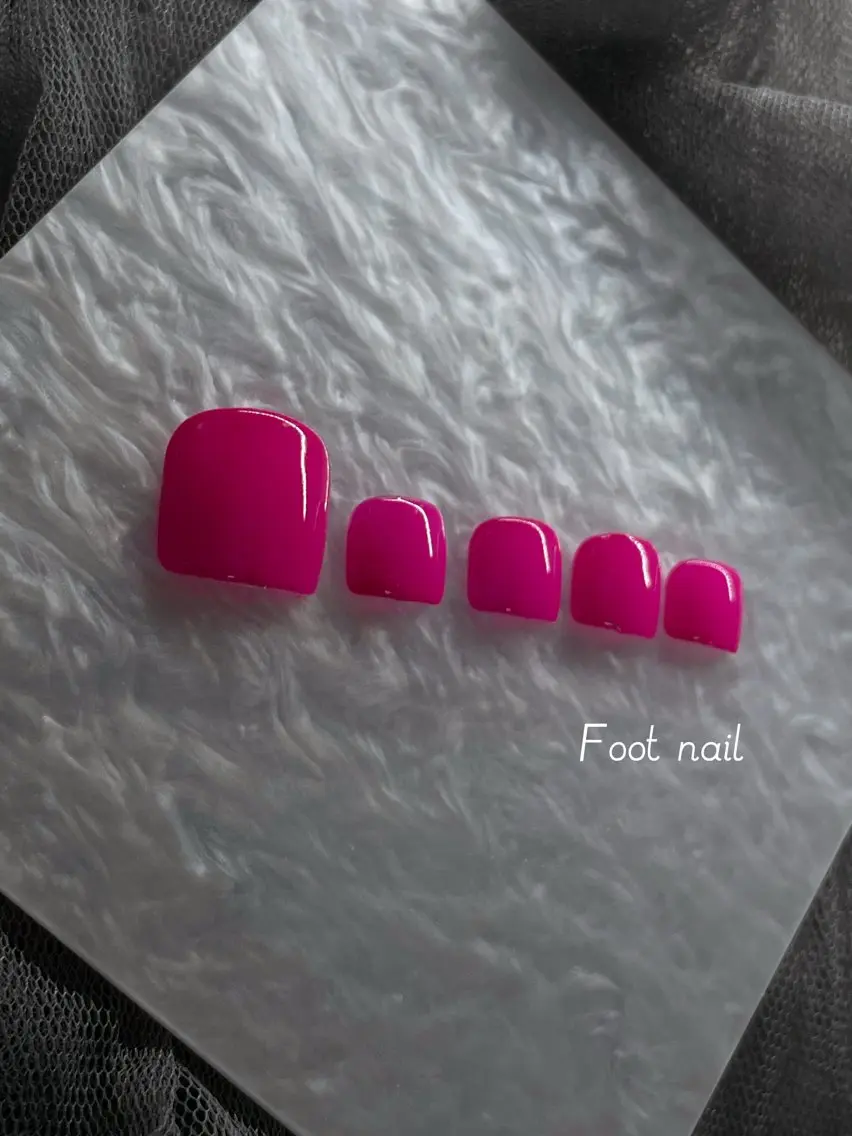 【期間限定*特別価格💅】フットネイルワンカラー/オフなしの写真
