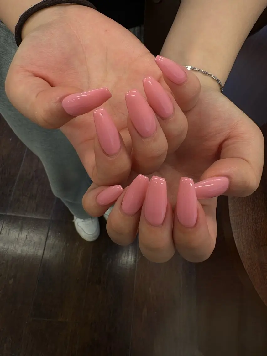 ネイル ハンドネイル あみ キレイめ上品ネイルのネイルデザイン