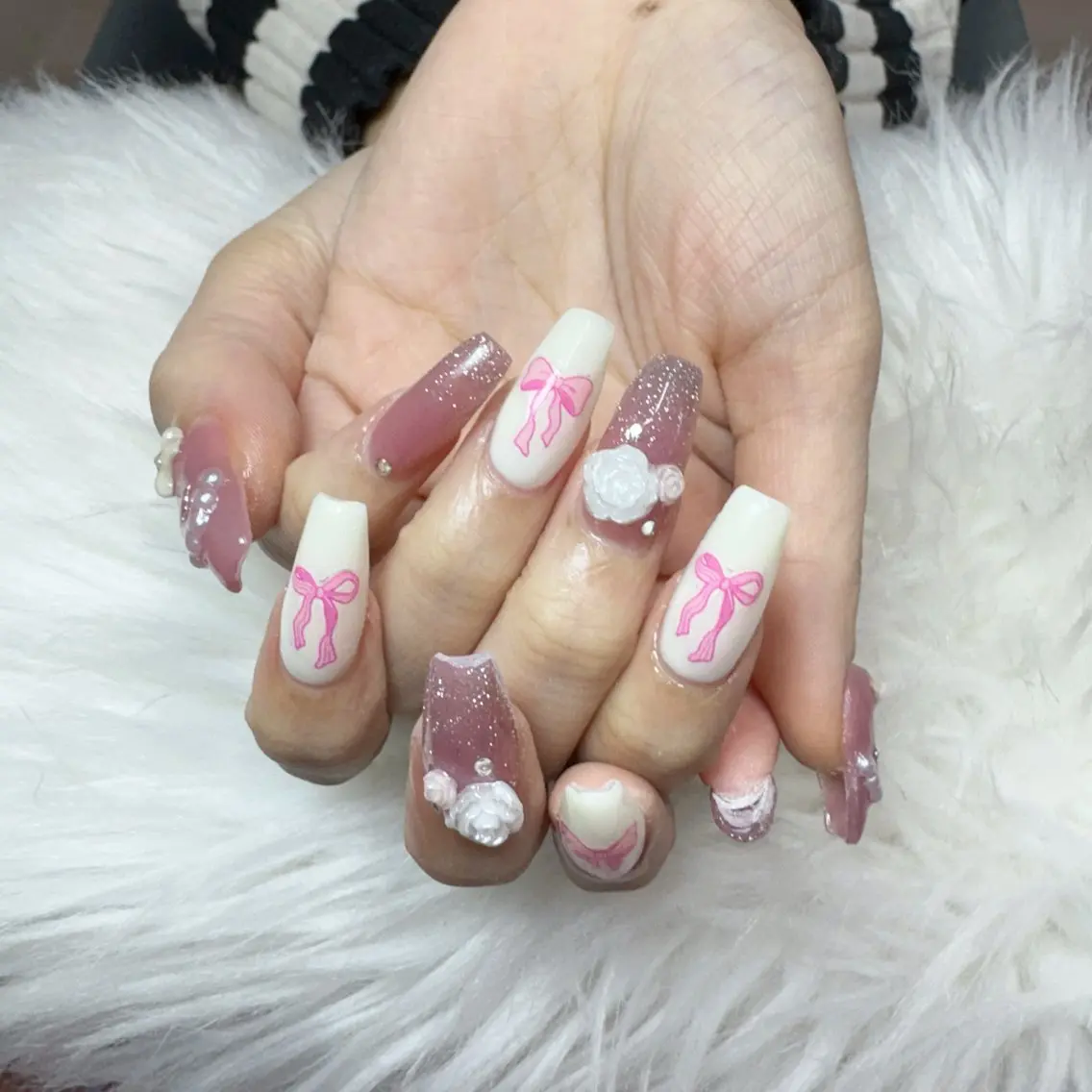 ネイル ハンドネイル 🎀nana🫧 ワンホンネイル🎀のネイルデザイン
