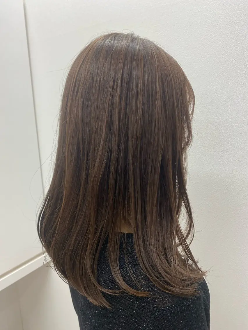 似合せカット+艶カラー+ミルボン2Stepトリートメントの写真