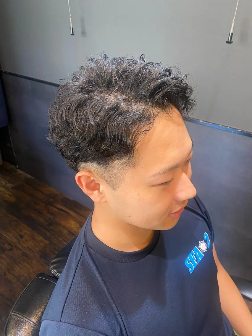 ショート パーマ メンズ メンズパーマ カット パーマ 🌟夜から通える🌟 メンズ専門店長RENのヘアスタイル