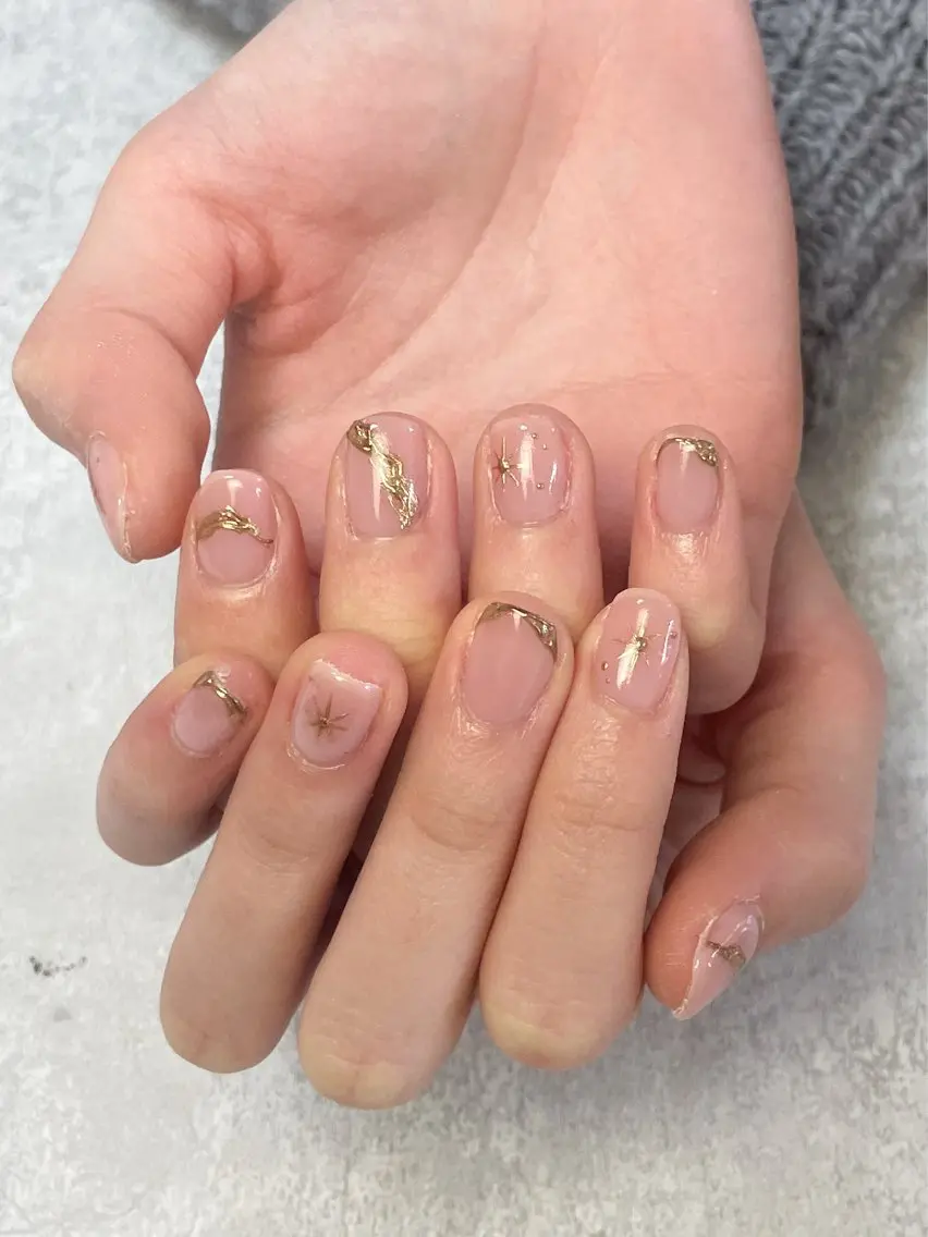 ネイル ハンドネイル FIORITURA aiのネイルデザイン