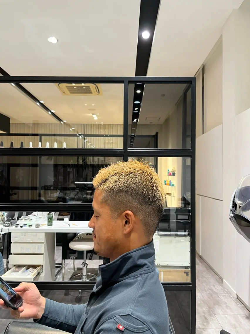 ショート メンズ 亀井 慎太郎のヘアスタイル