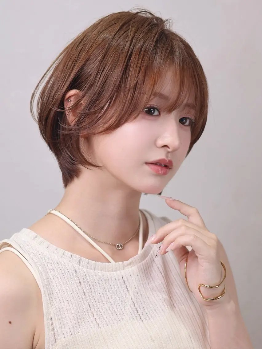 ショート カラー カット ヘアカラー トリートメント 自分らしさが見つかる 美容師💐nanaのヘアスタイル