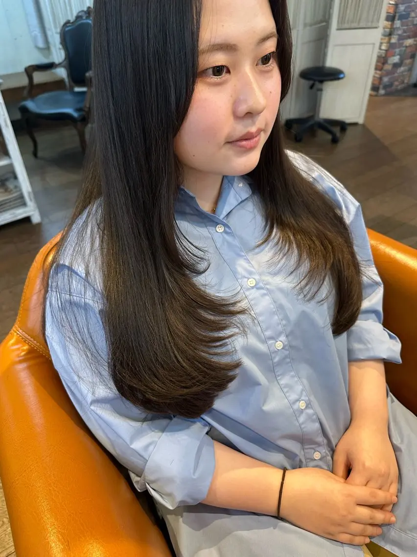 ロング レイヤーカット ロング マエダ カズエ🫶 coronahairのヘアスタイル