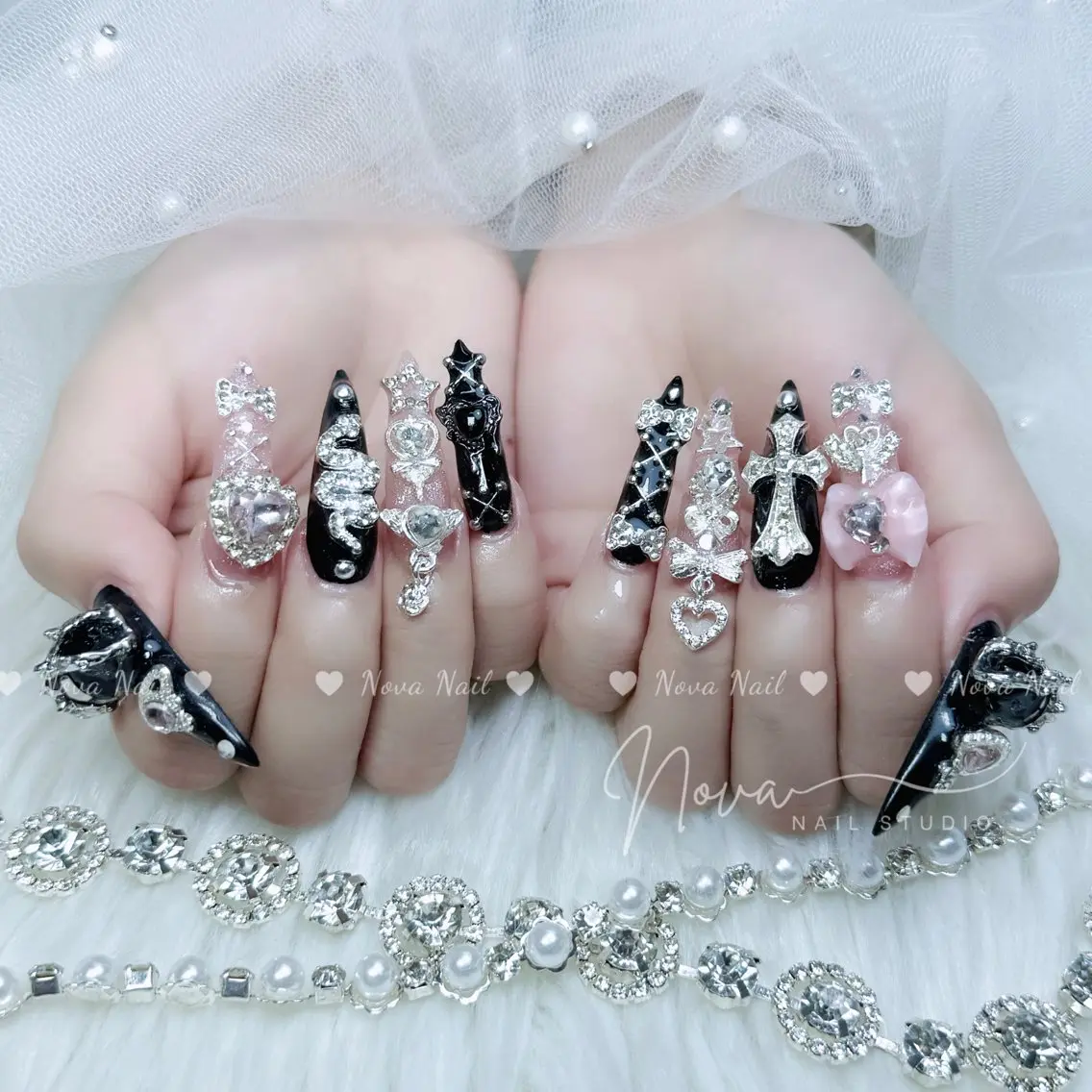 ネイル ハンドネイル ハンドケア Kitty Nail Novaのネイルデザイン