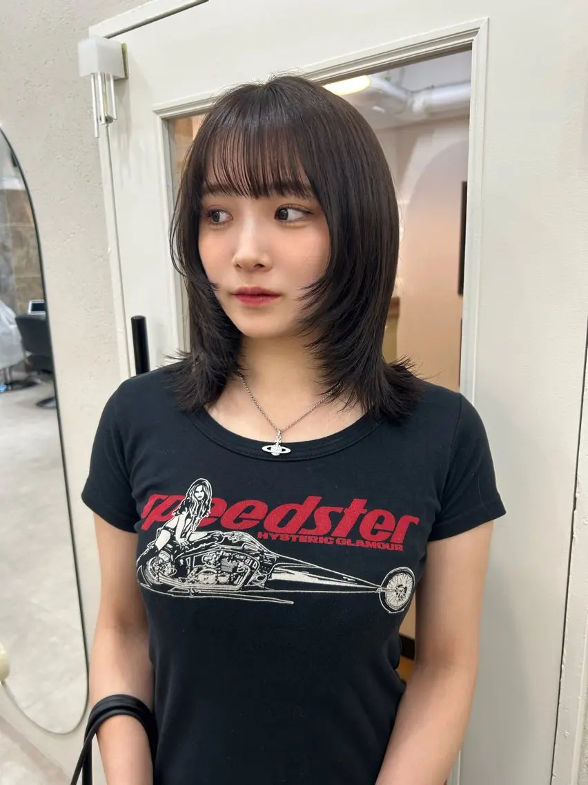 ミディアム カラー 透明感カラー.渋谷 chisaのヘアスタイル