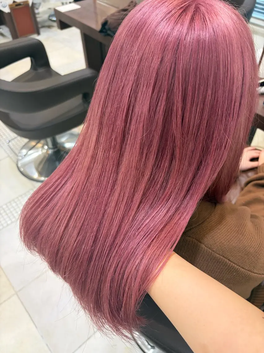 セミロング カラー ヘアカラー 【ハイトーン】 HARUNA🌼のヘアスタイル