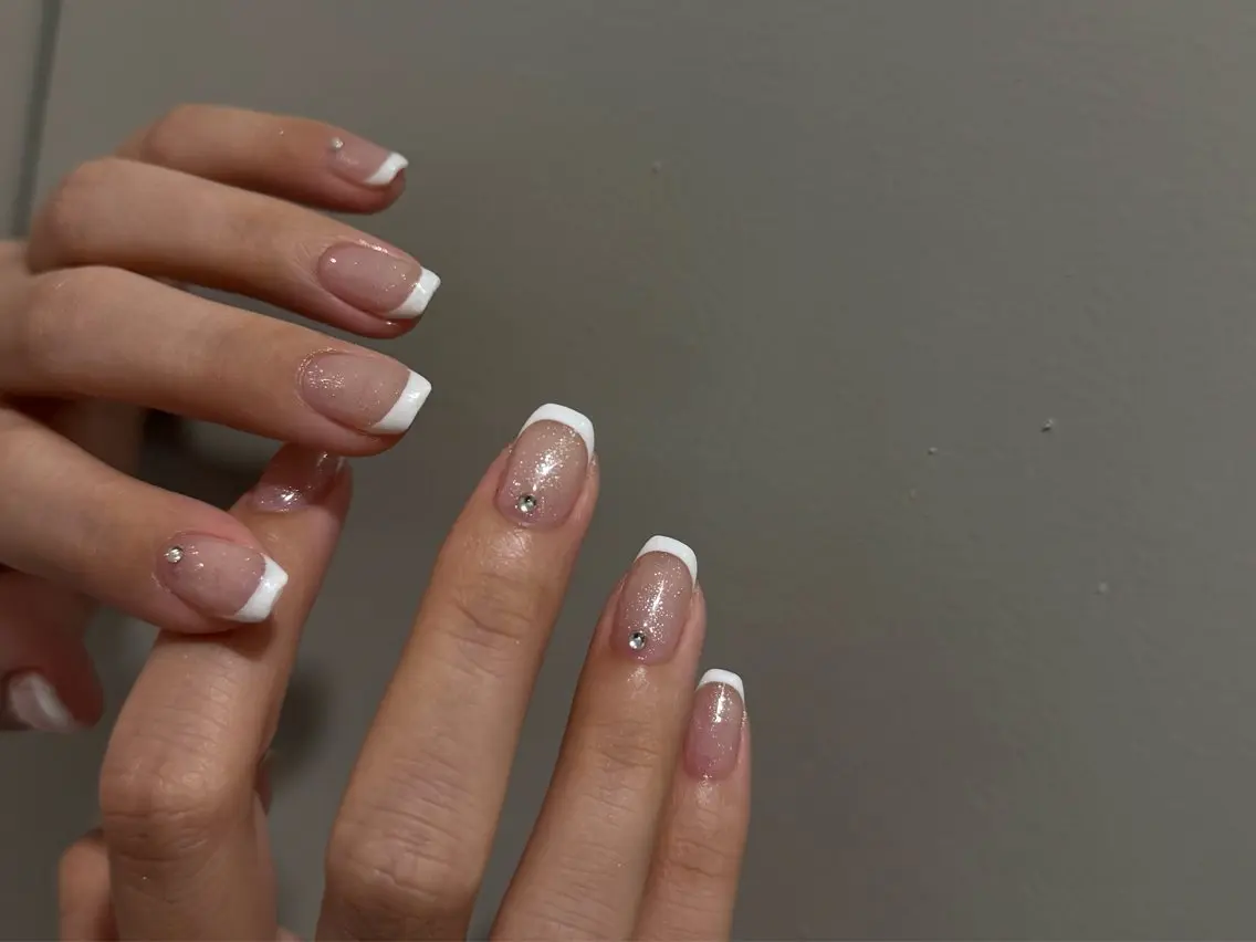 ネイル フレンチネイル マグネットネイル 持ち込み ニュアンスネイル ワンカラーネイル ハンドネイル LINEA.nail Kozueのネイルデザイン