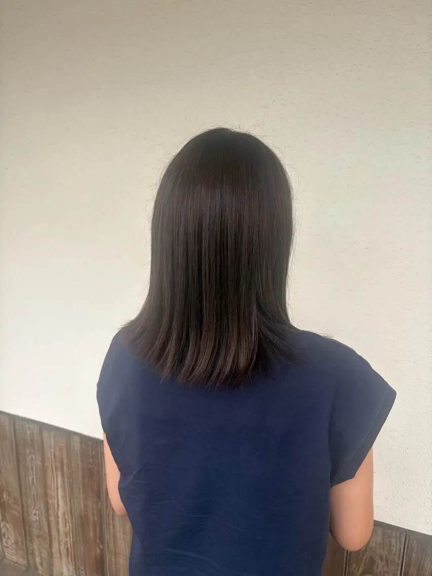 セミロング カット ヘアカラー 連下 愛唯のヘアスタイル