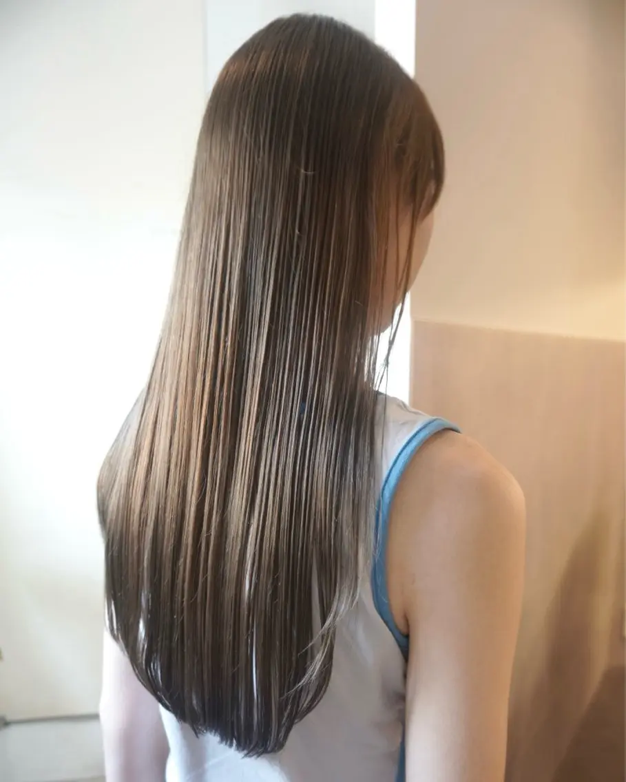 【期間限定！学割クーポン✨】カット＋ストレート＋クイックトリートメントの写真