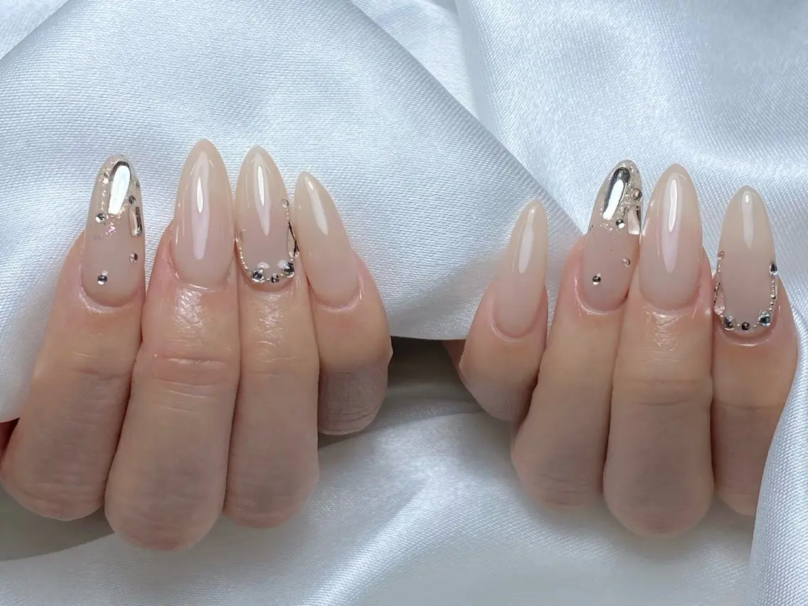 ミディアム ハンドネイル Rosie Nail サロン南越谷のネイルデザイン
