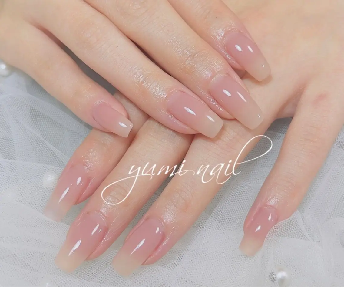 ネイル ハンドネイル 𝐲𝐮𝐦𝐢🎀 長さ出しデザイン専門のネイルデザイン