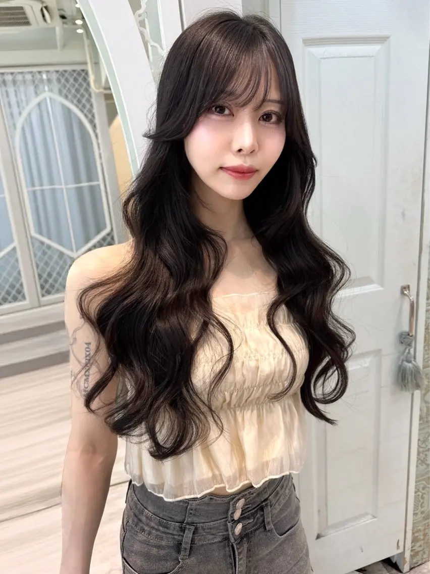 セミロング カラー カット ヘアカラー トリートメント 木屋元一/縮毛矯正 /前髪/レイヤーのヘアスタイル