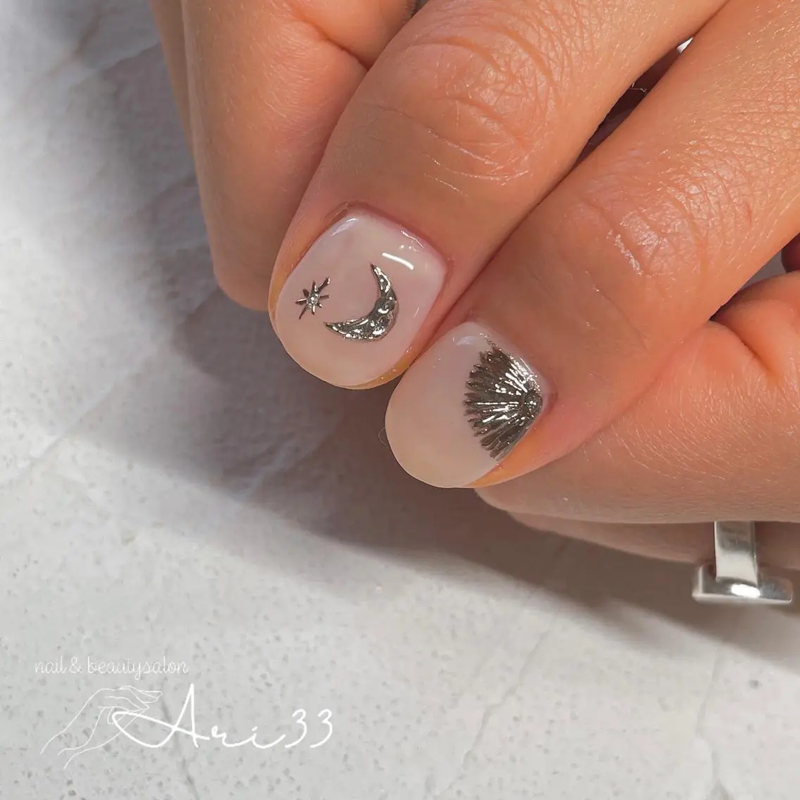 ネイル ハンドネイル プライベートサロン Ari33nailのネイルデザイン
